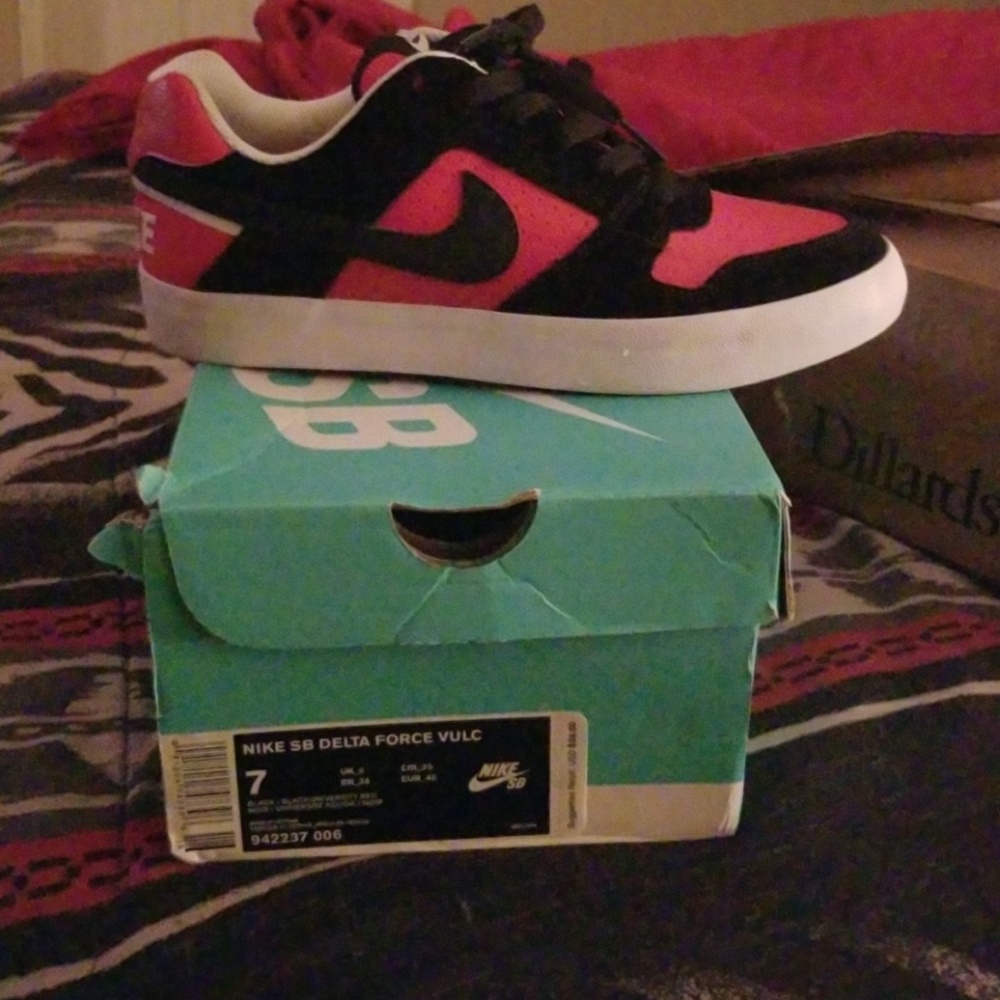 Brand new Nike